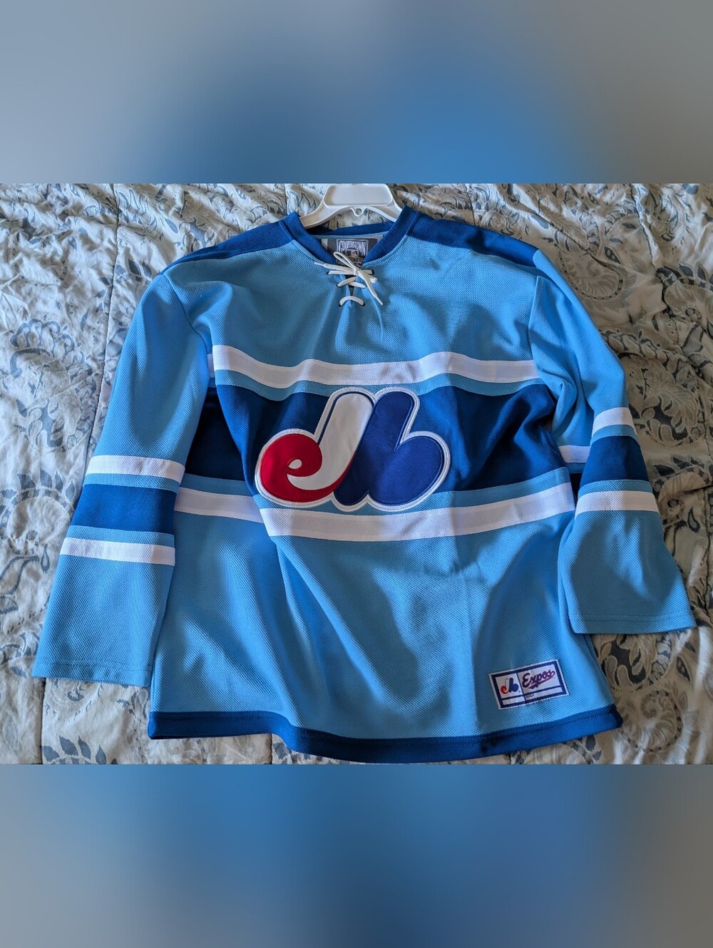 NWOT Montreal Expos Bulletin Hockey Jersey XL